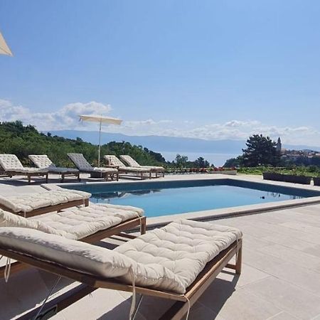 Apartmani Mariosa Vrbnik Luaran gambar