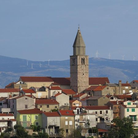Apartmani Mariosa Vrbnik Luaran gambar