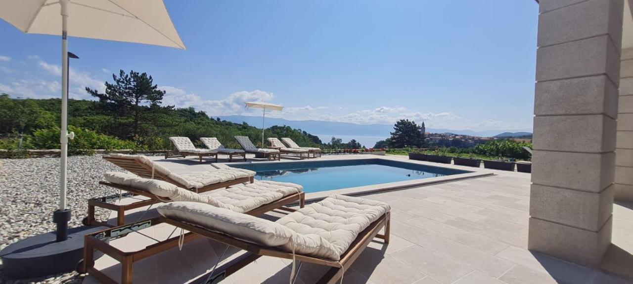 Apartmani Mariosa Vrbnik Luaran gambar