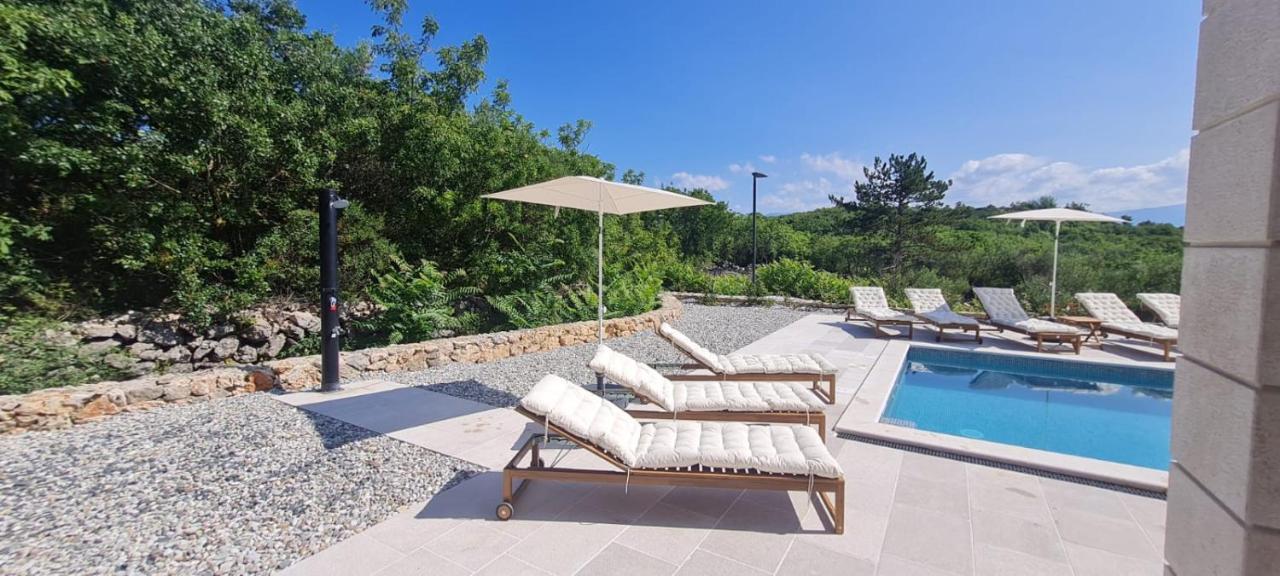 Apartmani Mariosa Vrbnik Luaran gambar