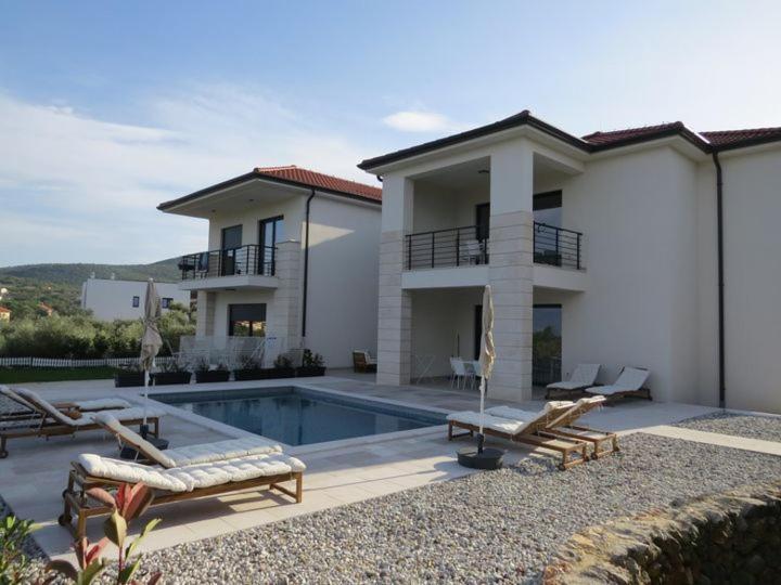Apartmani Mariosa Vrbnik Luaran gambar